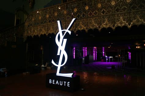 ysl sculpture